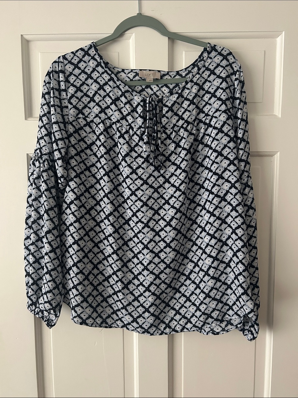 LOFT Outlet Navy and White Tie-Neck Printed Blouse